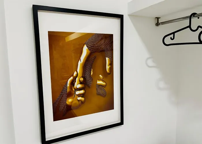 Cine Pt アパート *